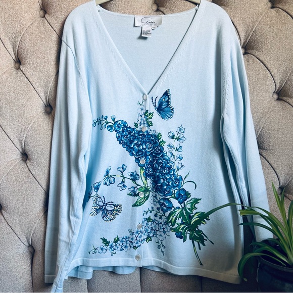 Diane Gilman Sweaters - ♦️ 🦋 Baby blue butterfly flower sequin spring cardigan large Diane’s essentials